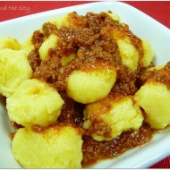 GNOCCHI DI POLENTA CON RAGU DI SALSICCIA