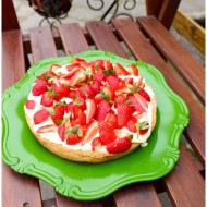 Crostata di fragole con crema al lime